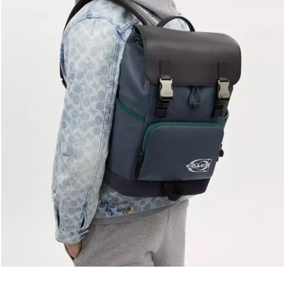 Men’s Coach Backpack - Picture 2 of 4